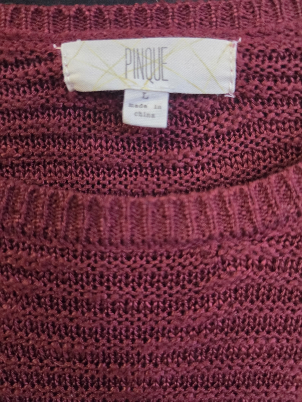 Pinque Women's Crewneck Sweater in Burgundy